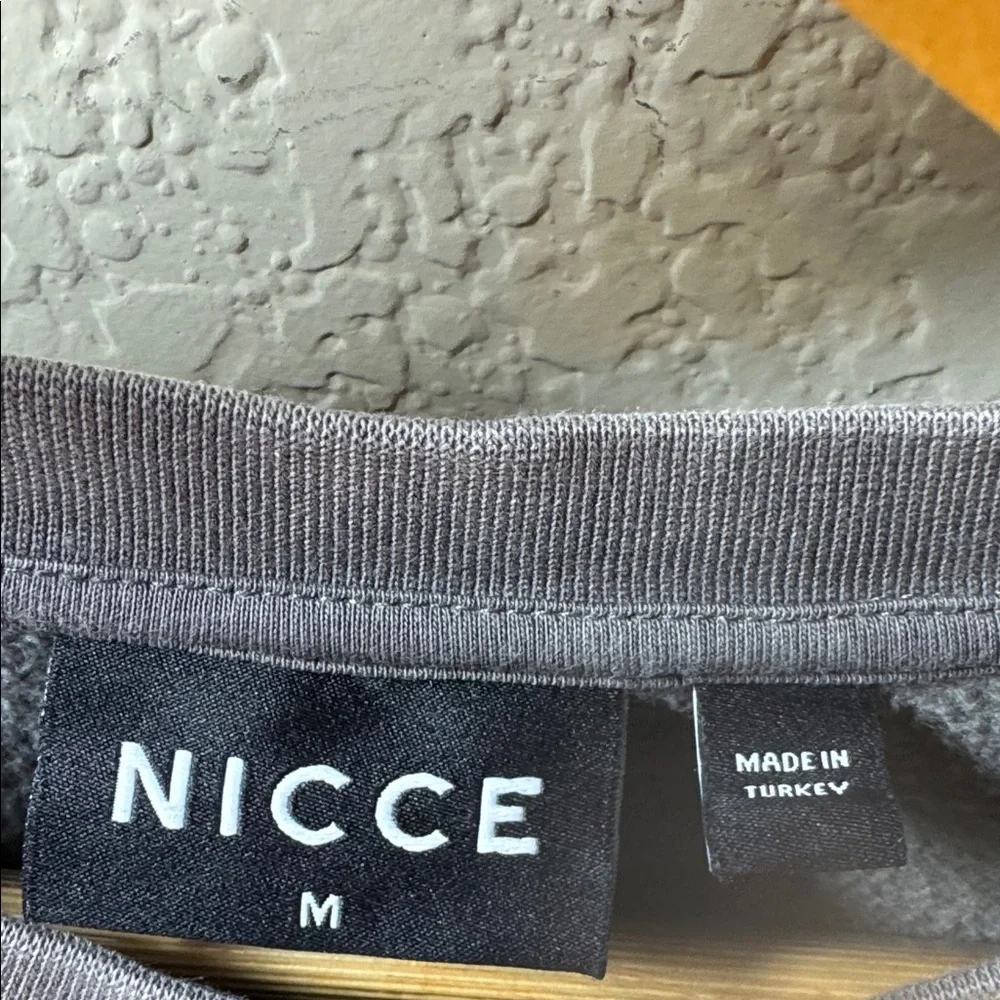 Nicce Men's‎ Charcoal Crewneck Sweater